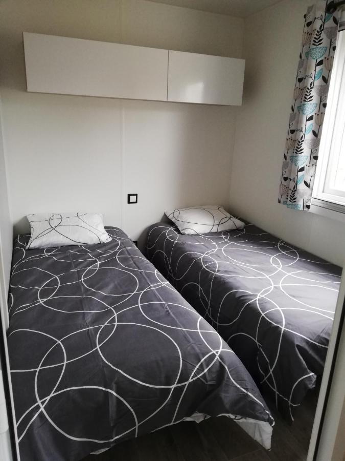 Sbvacances Tout Confort 2Ch Et 1Sdb, Environnement Calme Et Verdoyant Dans Camping 4 Etoiles 波讷地区圣朱利安 外观 照片
